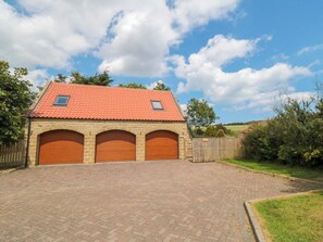 Cottage | Exterior