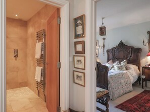 1 chambre, décoration personnalisée, ameublement personnalisé