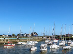 Marina - Sunriser (Gorey)