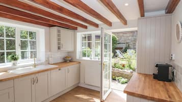 Cottage | Private kitchen