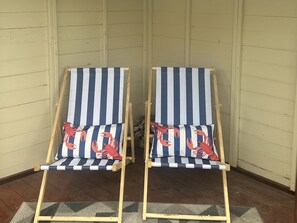 Cottage | Property grounds - Rose Cottage (Scarborough)