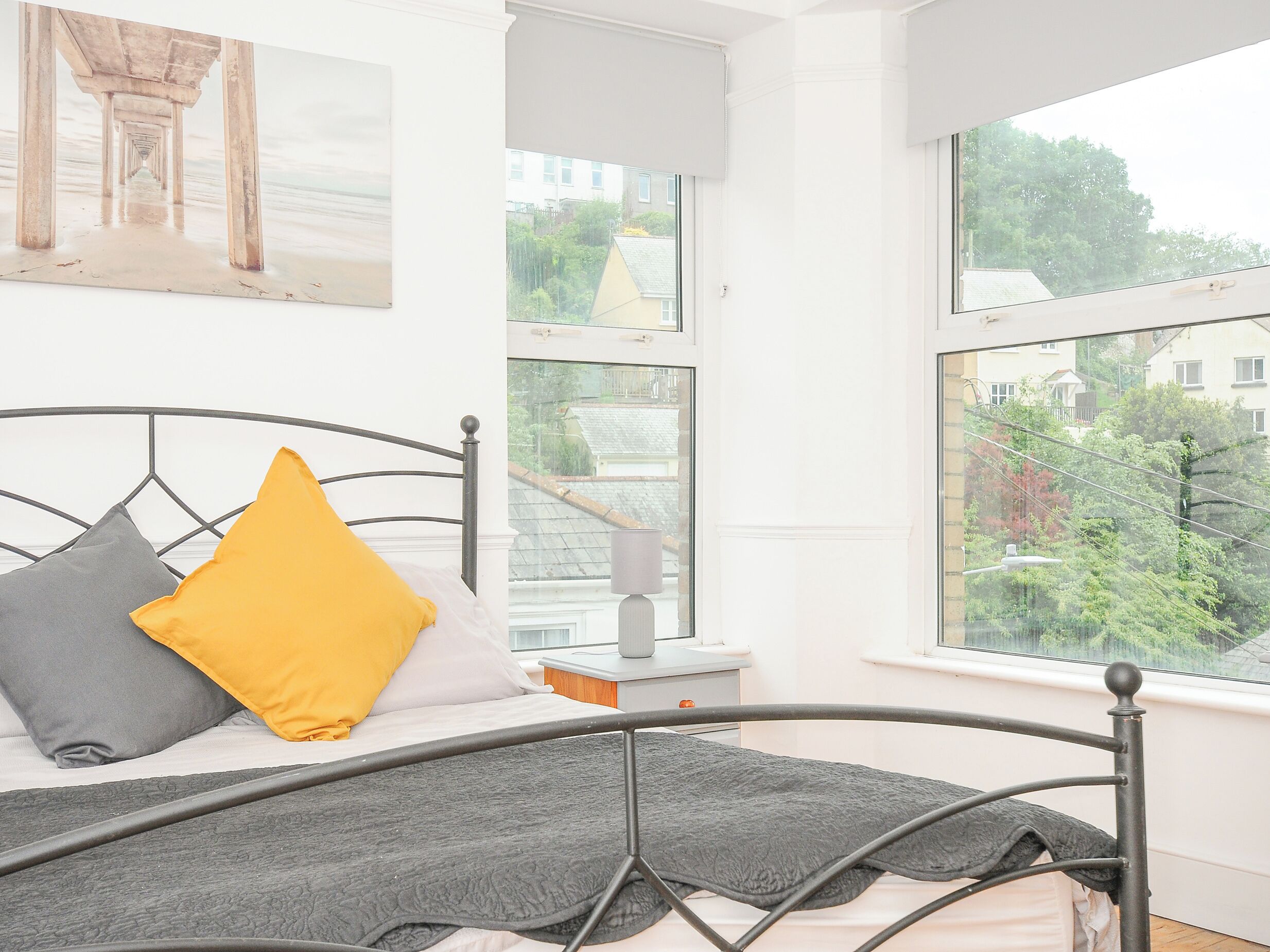 4 quartos, individualmente decorados, individualmente mobiliados