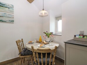 Dining - Y Stabl (Dyffryn Ardudwy)