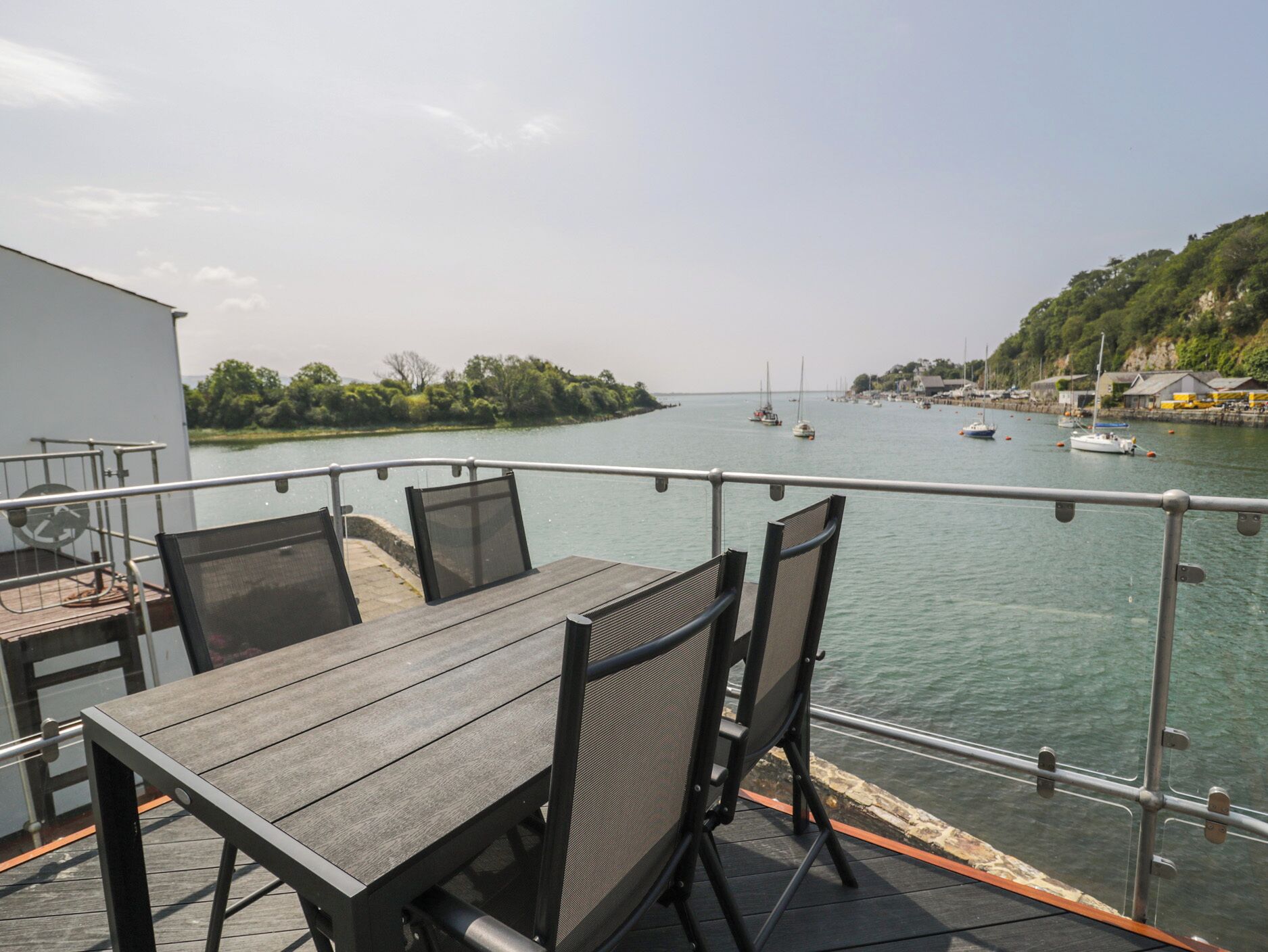 Cottage | Outdoor dining
