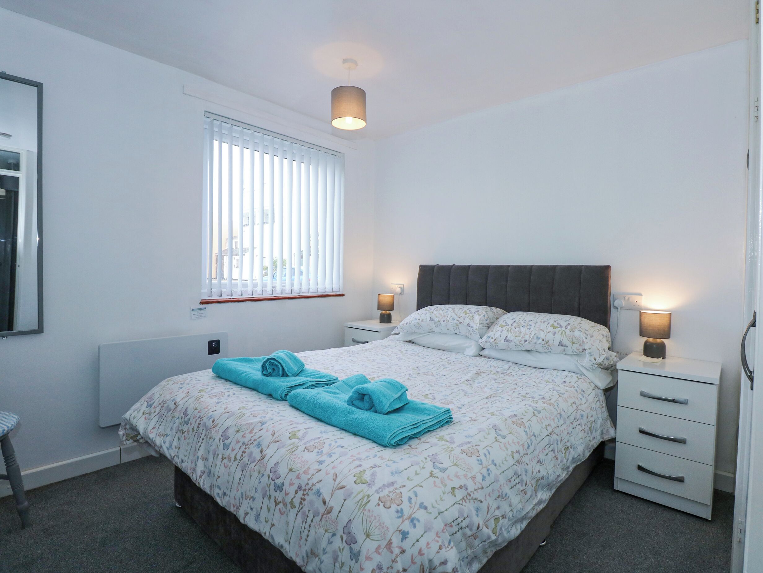 2 bedrooms, individually decorated, individually furnished, free WiFi