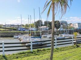 Marina/club náutico