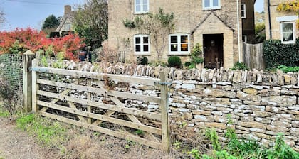 Meadow View Cottage