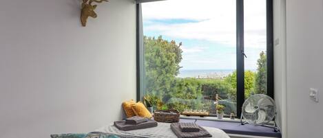 1 slaapkamer, individueel gedecoreerd, individueel gemeubileerd