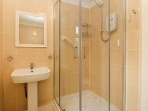 Shower - 245 Riverside Lodge (Caernarfon)