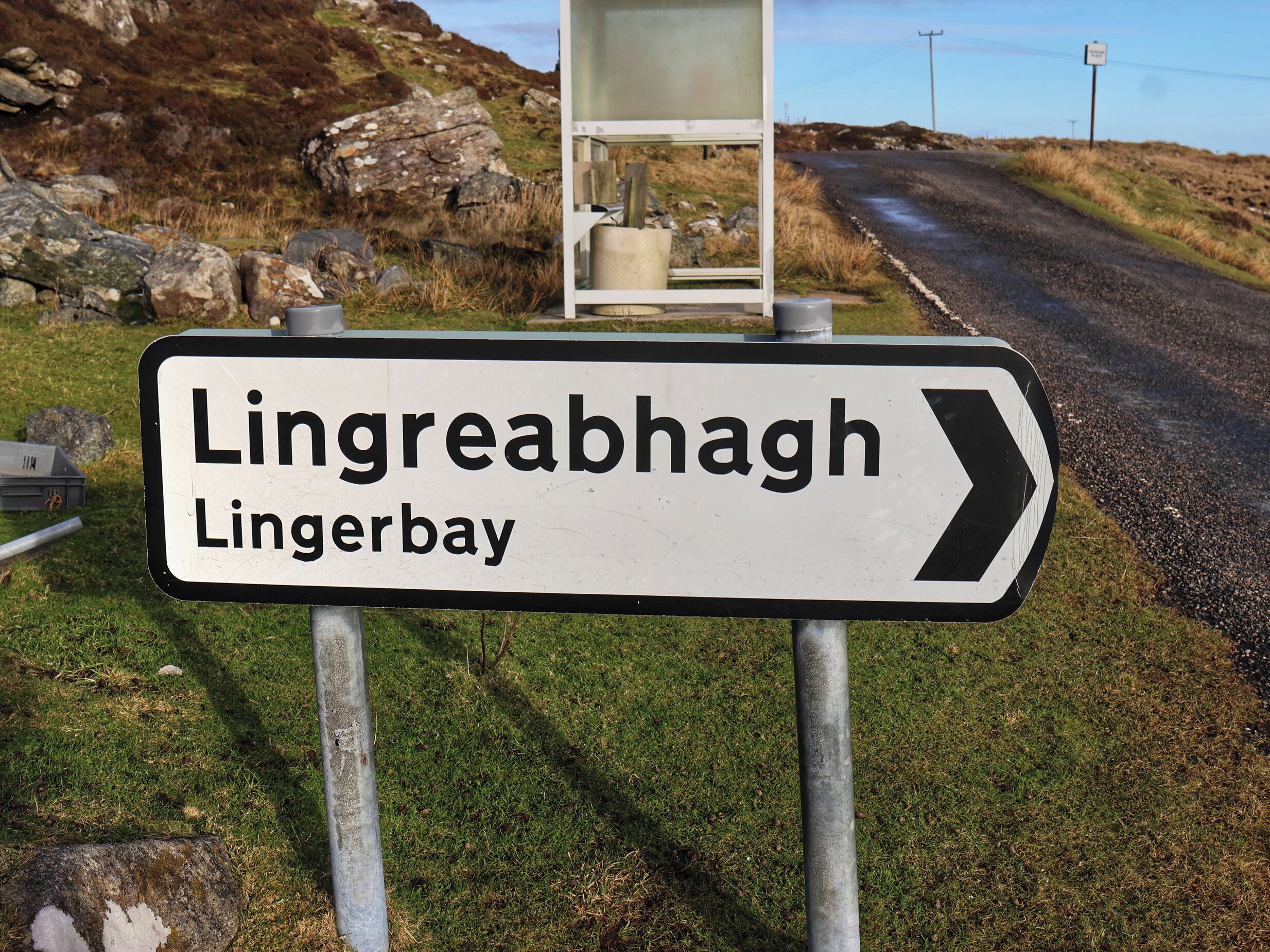 Placa indicativa para Lingreabhagh e Lingerbay.