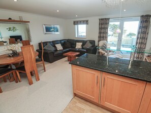 Living area - Azur (St Ives)