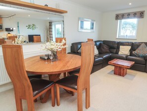 Dining - Azur (St Ives)