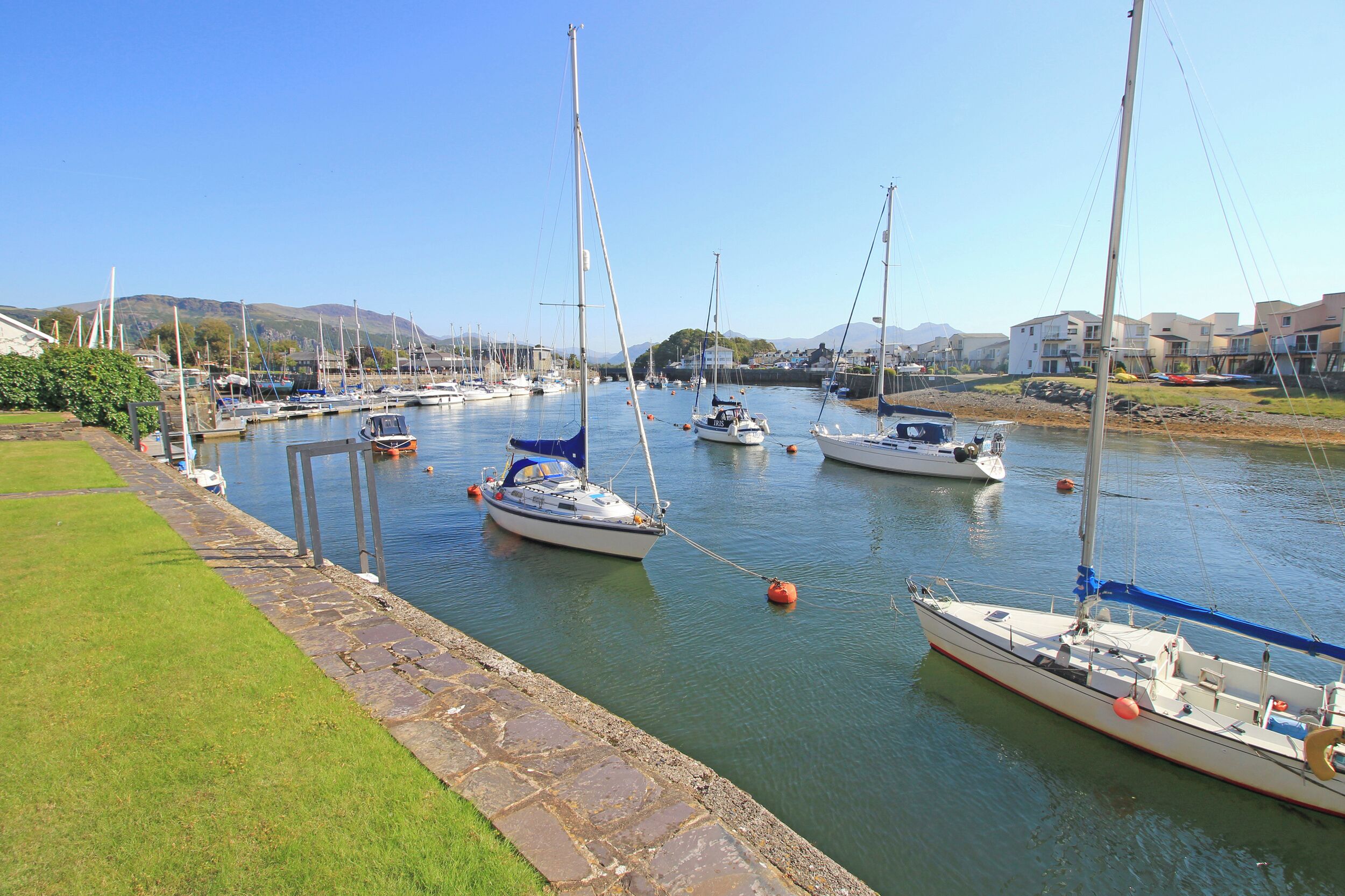 Marina/club náutico