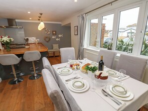 Dining - Seafarer's Rest (Chichester)