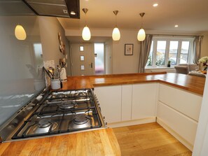 Fridge, dishwasher, electric kettle, toaster