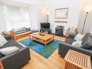 Living area - Aubrey Villa (Tenby)