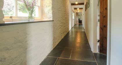 The Mytton at Mill Barn