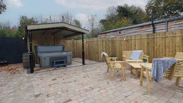 Tempat makan outdoor