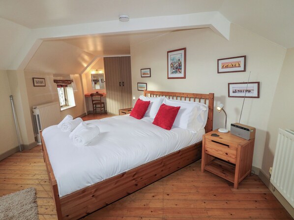 1 bedroom, individually decorated, individually furnished, free WiFi