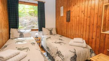 2 habitaciones, decoración personalizada y muebles diferentes