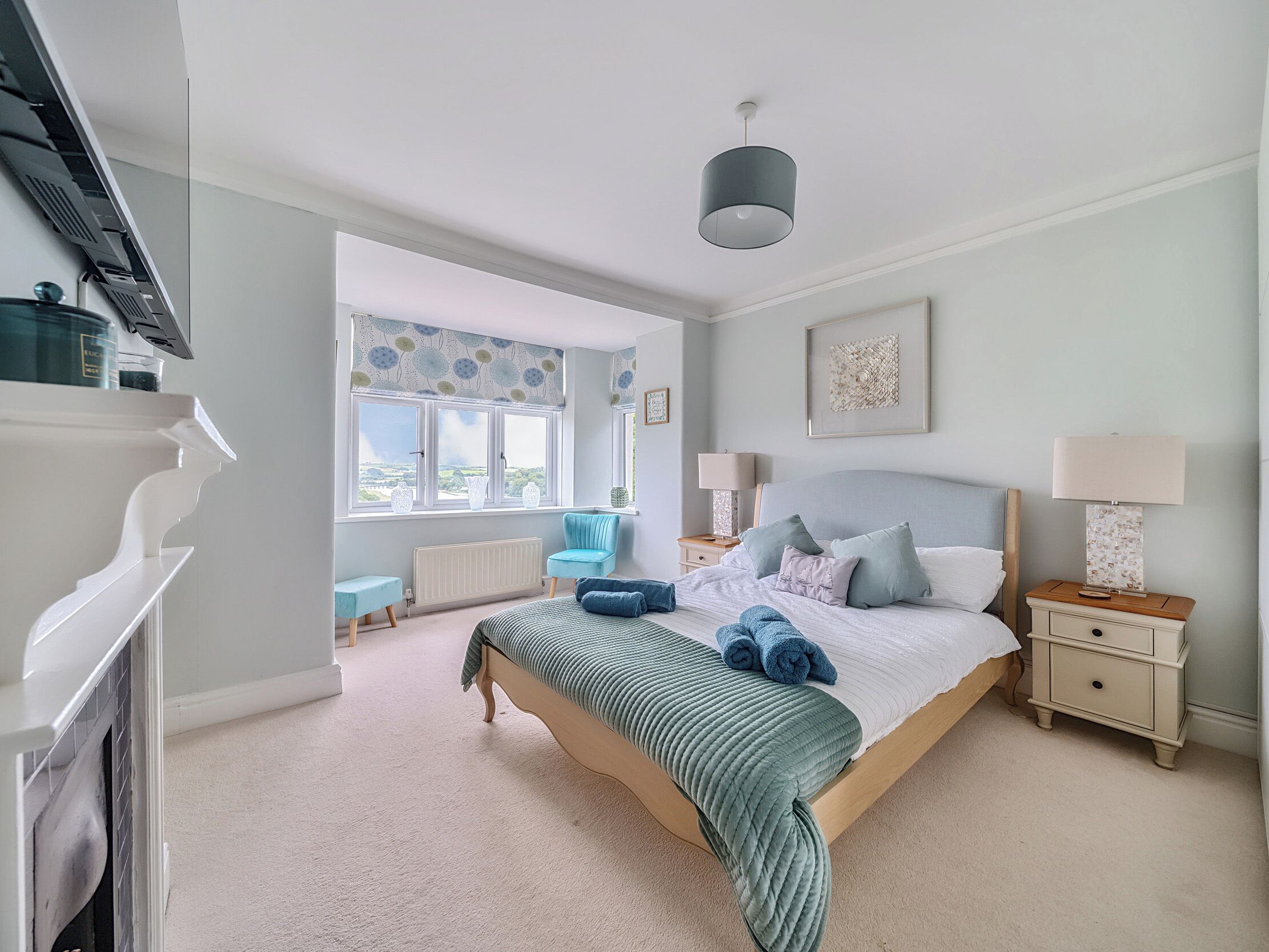 5 habitaciones, decoración personalizada y muebles diferentes 