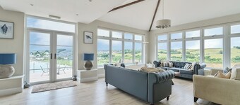 Mallacleave House