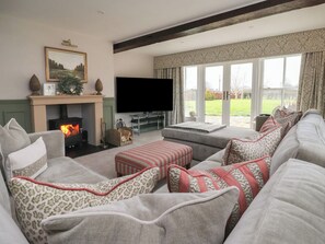 Living area - Providence Farmhouse (York)