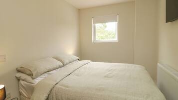 2 bedrooms, WiFi (free), individually decorated, individually furnished