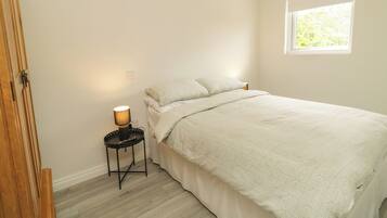 2 bedrooms, WiFi (free), individually decorated, individually furnished