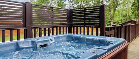 室外 SPA 浴池
