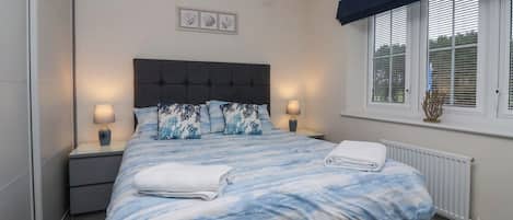 3 habitaciones, decoración personalizada y muebles diferentes