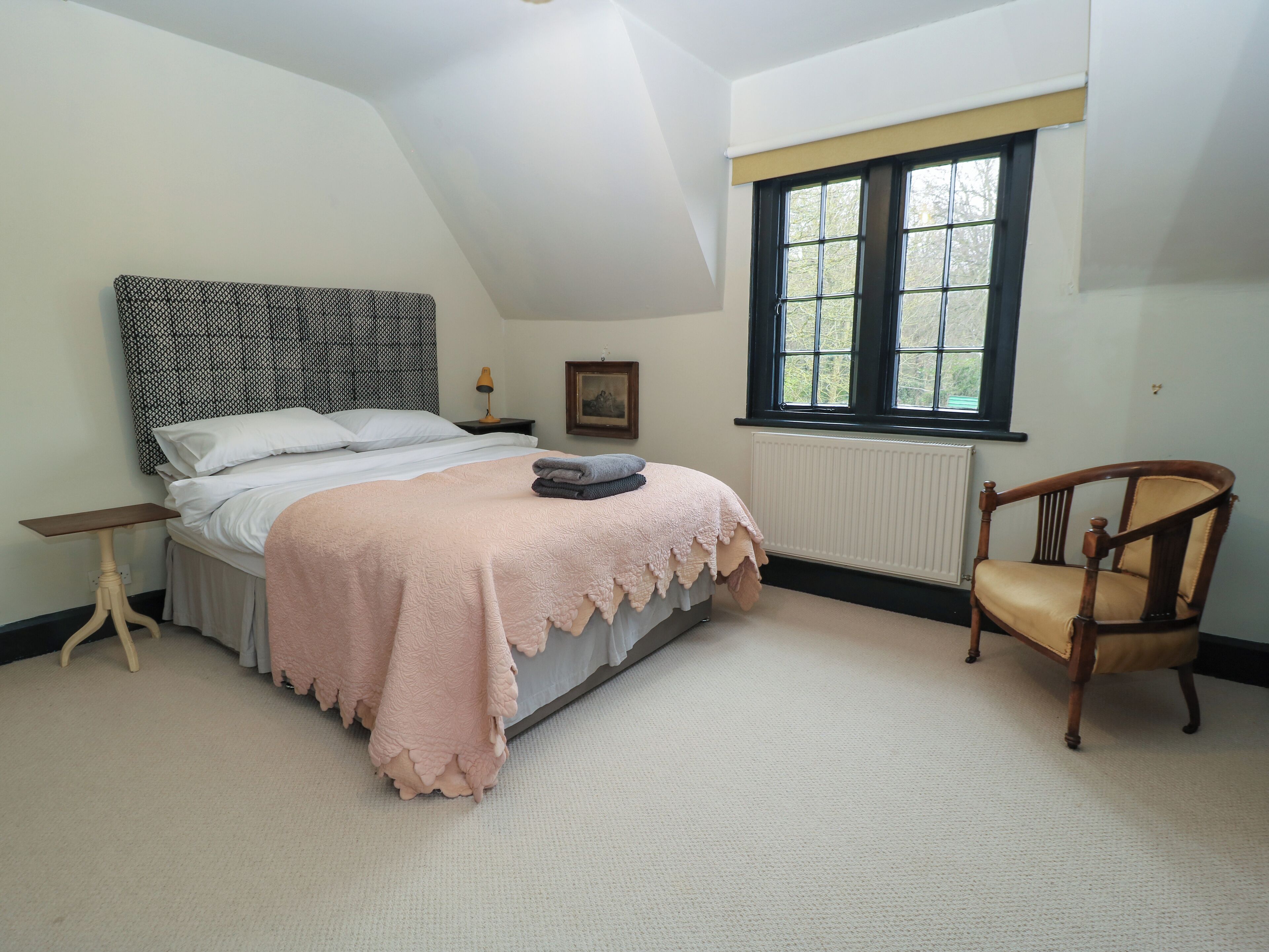 3 bedrooms, individually decorated, individually furnished, free WiFi