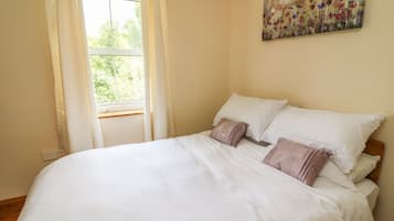 3 Schlafzimmer, individuell dekoriert, individuell eingerichtet