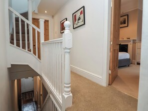 3 habitaciones, decoración personalizada y muebles diferentes 