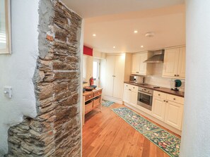 Réfrigérateur, lave-vaisselle