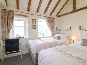2 bedrooms, individually decorated, individually furnished, free WiFi - Rose Cottage (Buxton)