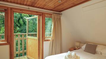 1 bedroom, individually decorated, individually furnished, free WiFi