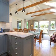Samphire House