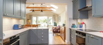 Samphire House