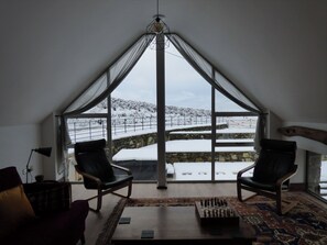 Interior - Y Côr (Corwen)