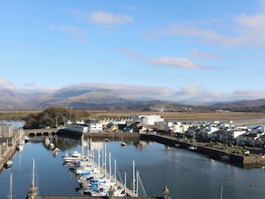 Marina - Harbour Apartment (Porthmadog)