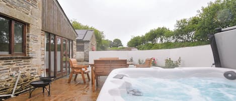 Cottage | Terrace/patio