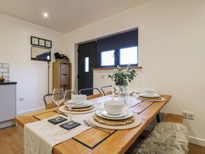 Dining - Hub House (Hastings)