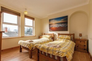 5 bedrooms, individually decorated, individually furnished, free WiFi