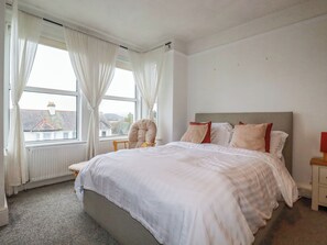 4 ห้องนอน, ห้องพักตกแต่งอย่างมีเอกลักษณ์, ตกแต่งพิเศษโดยเฉพาะ, Wi-Fi ฟรี