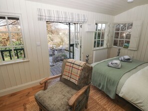 3 slaapkamers, individueel gedecoreerd, individueel gemeubileerd