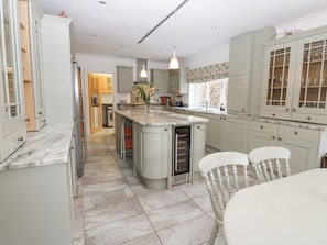 Fridge, dishwasher, electric kettle, toaster