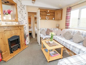 3 quartos, individualmente decorados, individualmente mobiliados