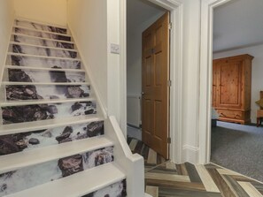 Interior - Flat 1 - Sandbanks (Bournemouth)