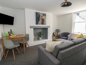 Living area - Flat 1 - Sandbanks (Bournemouth)